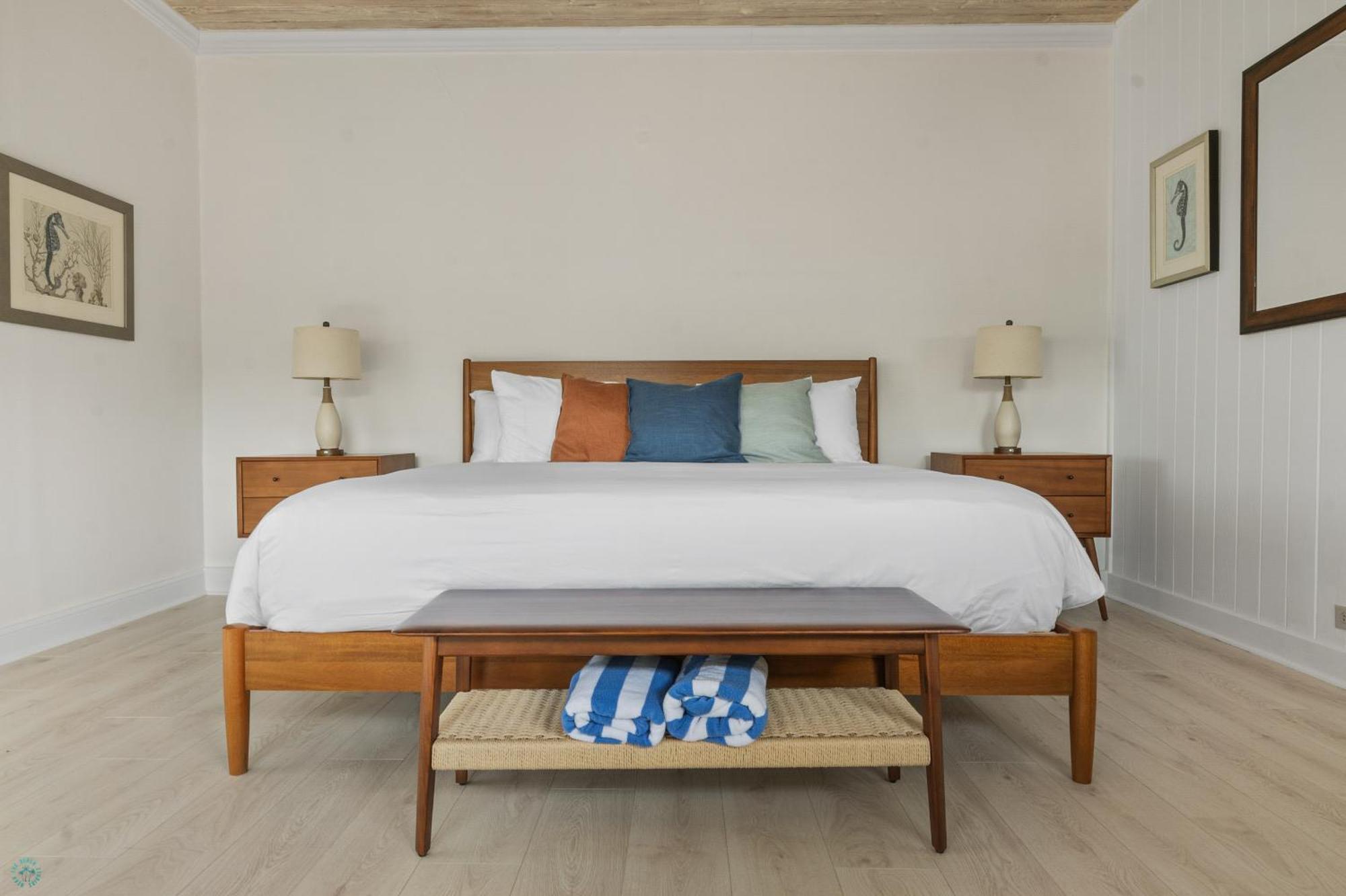 Romora Bay Resort & Marina Dunmore Town 外观 照片