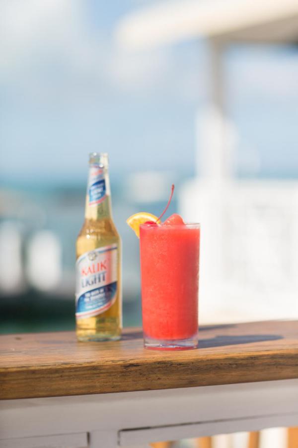 Romora Bay Resort & Marina Dunmore Town 外观 照片